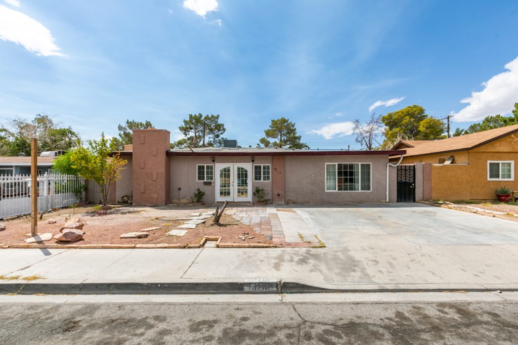 3713 San Joaquin Ave
